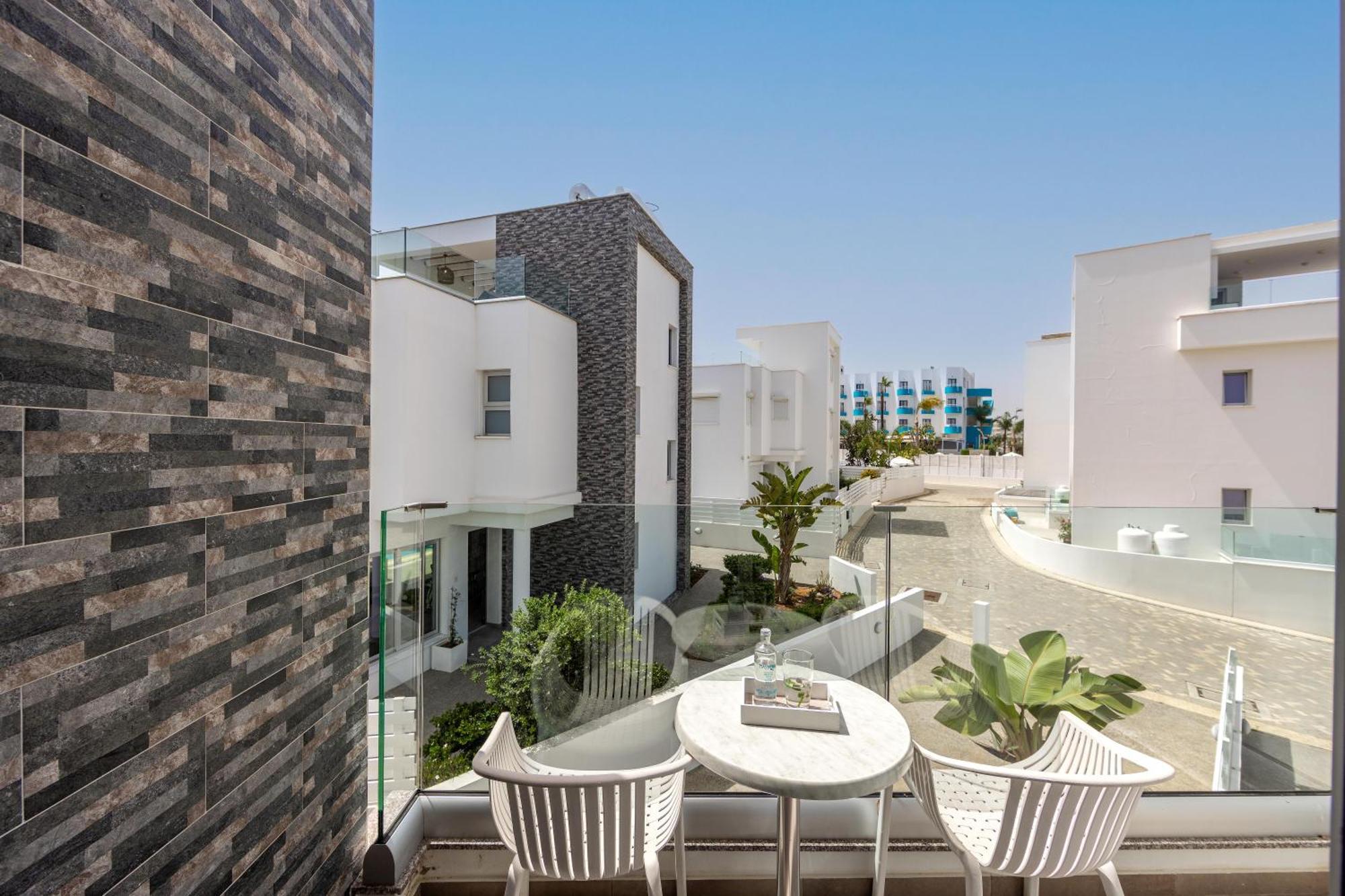 פרוטאראס Fig Tree Bay Residences 4 מראה חיצוני תמונה