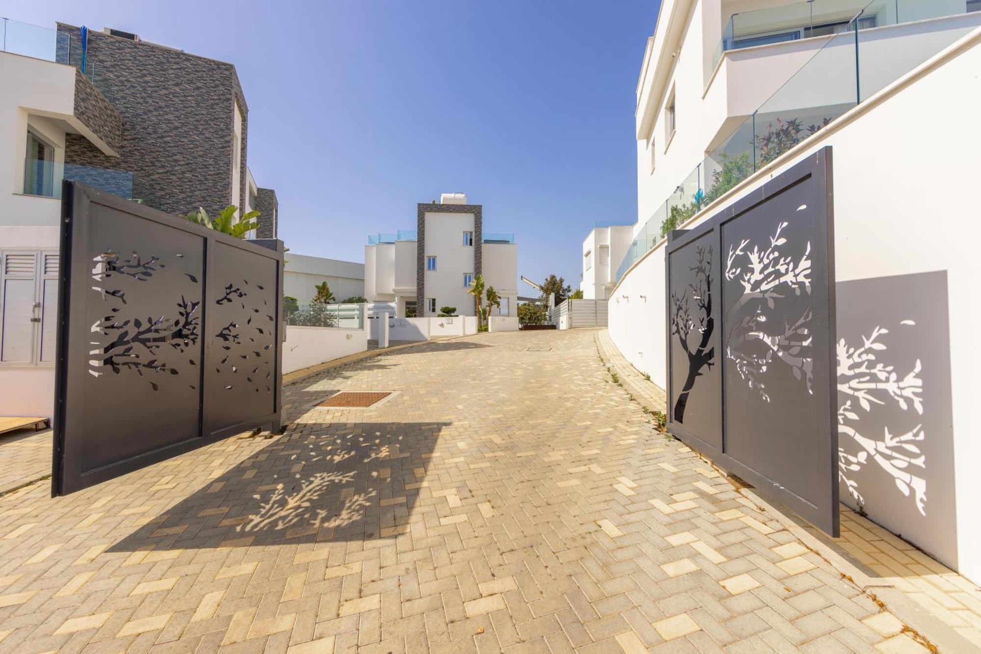 פרוטאראס Fig Tree Bay Residences 4 מראה חיצוני תמונה